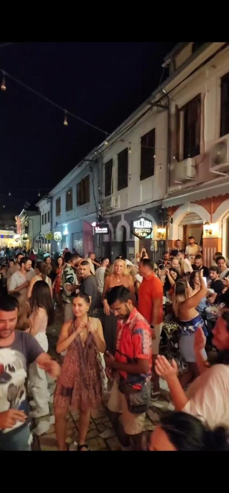 Kultura Hostel Shkodra Exterior foto